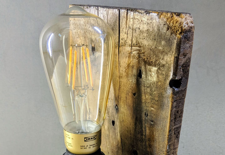 TEV18-101 tev design pallet board lamp