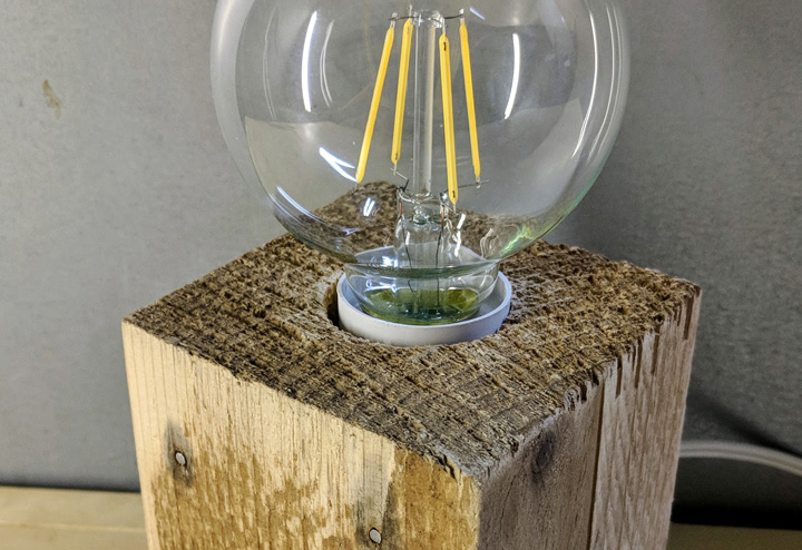 TEV18-114 tev design pallet block lamp